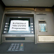 Zysk banków spadł o połowę