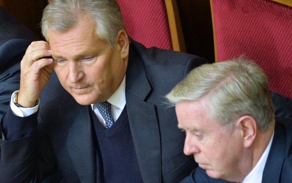 Kwaśniewski i Cox wracają na Ukrainę