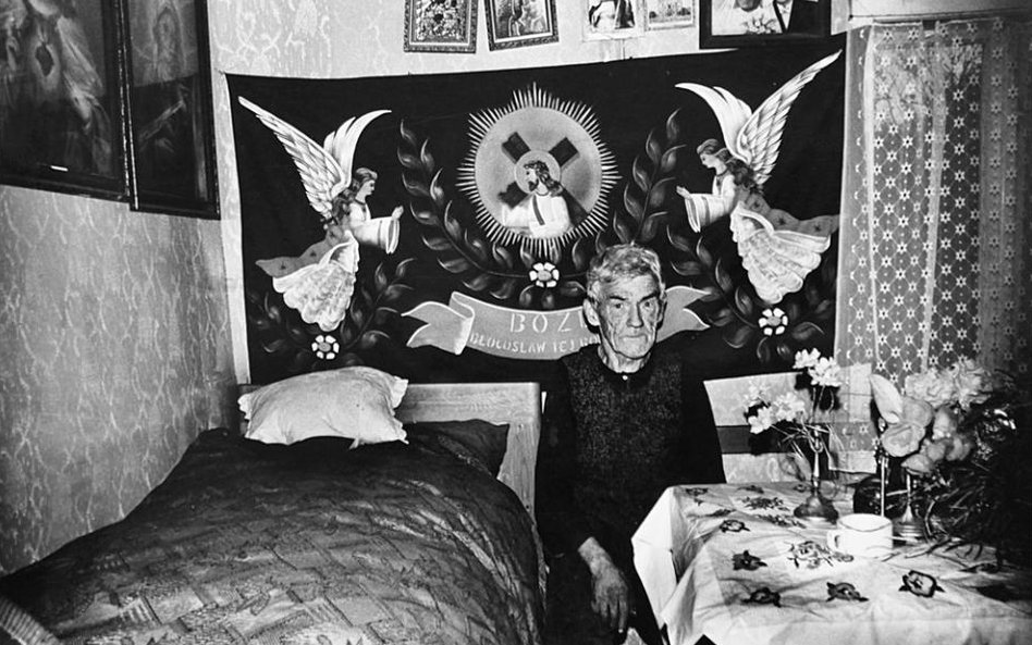 Zofia Rydet, „Podhale - Łapsze” lub „Śląsk - Milówka” z cyklu „Zapis socjologiczny”, 1978, vintage p