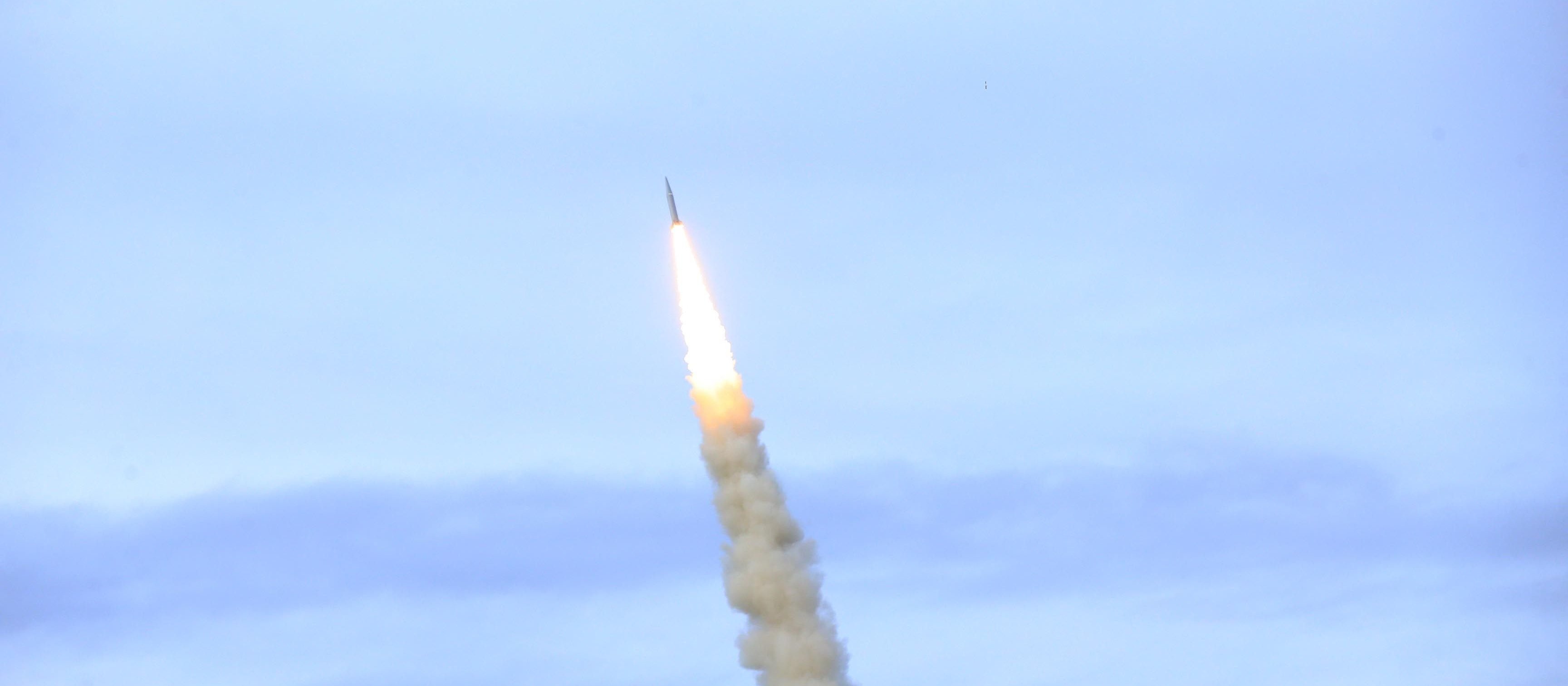 Turcja: Pocisk balistyczny wystrzelony z Iranu wszedł w naszą przestrzeń powietrzną