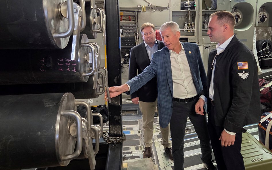 Sekretarz energii USA Chris Wright i podsekretarz obrony USA ds. zakupów i utrzymania Michael Duffey