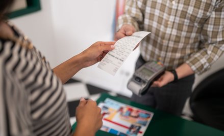 Galopujące ceny paliw podbijają inflację