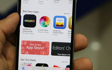 Apple zarobił na muzyce i mobilnych płatnościach