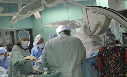 Szpitale pod ścianą