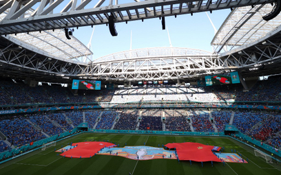 UEFA zakazuje tęczowych reklam w Rosji i Azerbejdżanie