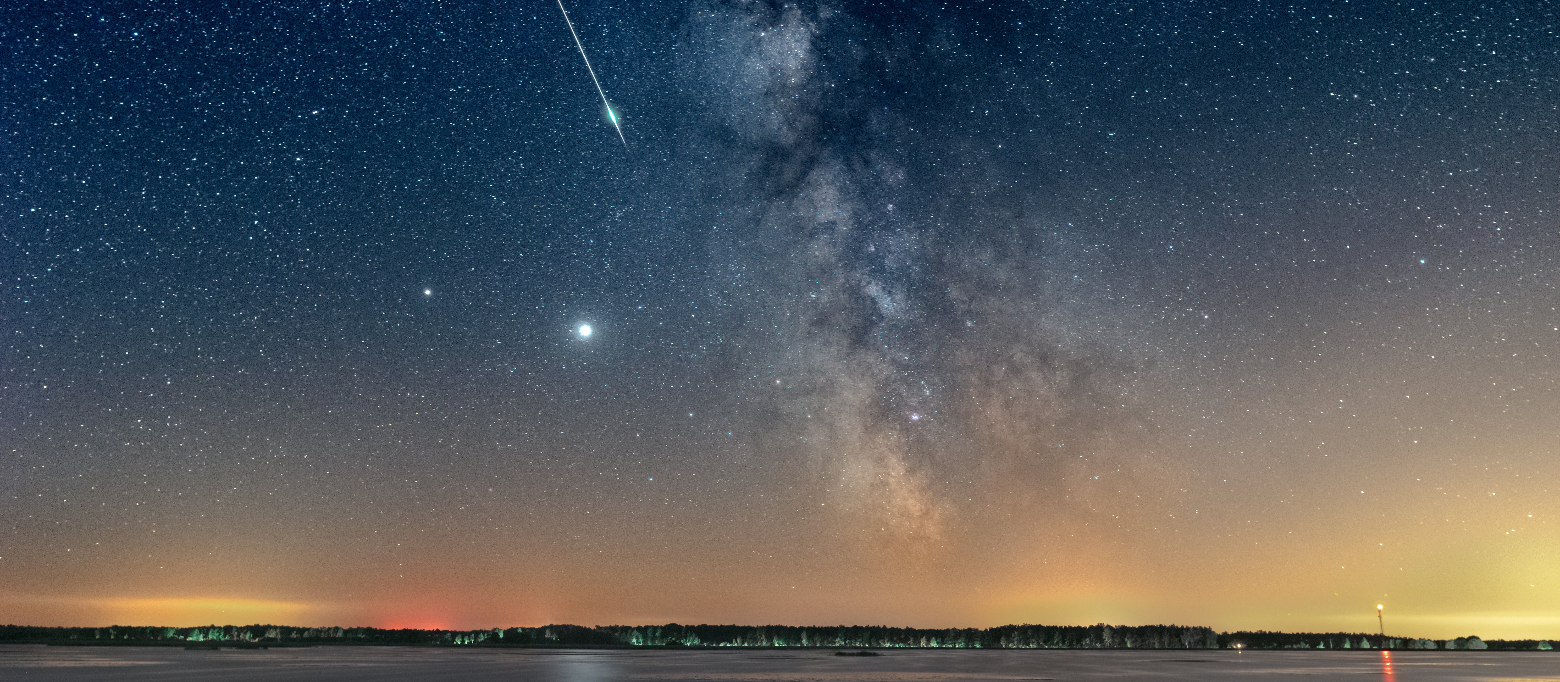 Kiedy najlepiej oglądać Perseidy? Rój meteorów rozświetli nocne niebo