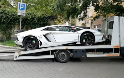 Historia niezwykłej kradzieży: jak Lamborghini z Cannes znalazło się w Warszawie