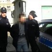 Jakub K. po zatrzymaniu przez policję pod zarzutem ujawniania treści pedofilskich dzieciom