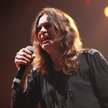 Ozzy Osbourne (właśc. John Michael Osbourne) podczas jednego z koncertów w Polsce.