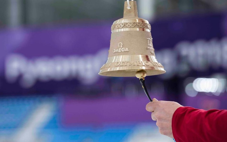 Tylko olimpijski dzwonek przed ostatnim okrążeniem pozostaje czynnością obsługiwaną przez człowieka