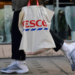Tesco też reglamentuje zakupy w Polsce