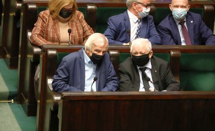Kaczyński na klubie PiS  apeluje o mobilizację na głosowaniach
