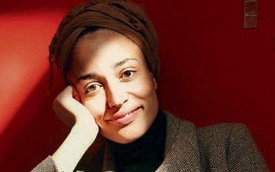 Zadie Smith zebrała 22 autorów i poprosiła: „Zmyślcie kogoś”. Tak powstała charytatywna książka, któ