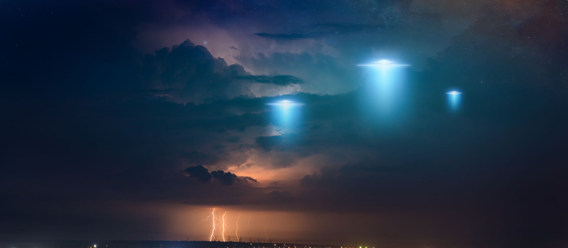 USA odtajniają dokumenty o UFO. Pentagon pokazał nieznane nagrania i zdjęcia