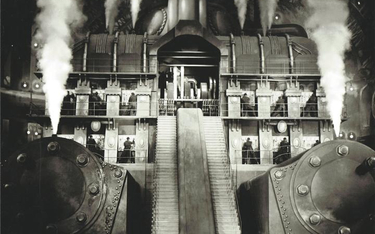 „Metropolis” (1927), monumentalne dzieło Fritza Langa, to mroczna wizja społeczeństwa przyszłości