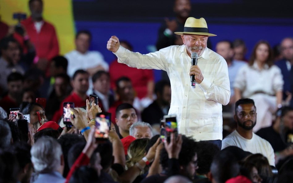 Luiz Inácio Lula da Silva rozpoczął walkę o kolejną reelekcję. I ma szansę wygrać