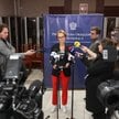 Rzeczniczka prokuratury okręgowej w Ostrołęce Elżbieta Edyta Łukasiewicz podczas konferencji prasowe