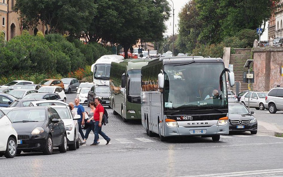 Rzym wprowadza ograniczenia dla autokarów