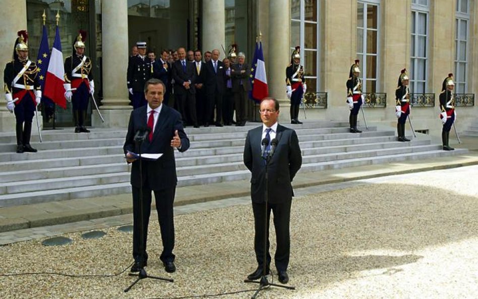 Premier Grecji Antonis Samaras i prezydent Francji Francois Hollande