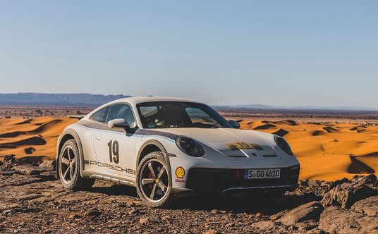 Porsche 911 Dakar