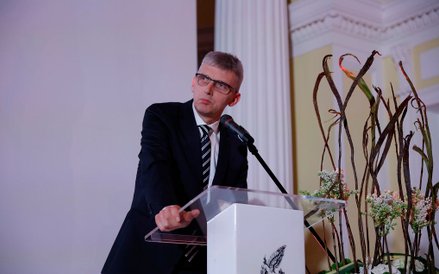 Statuetkę i dyplom dla Orlenu – najcenniejszej polskiej marki 2016 – odebrał wiceprezes PKN Orlen Ma