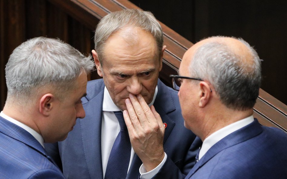 Wicepremier Krzysztof Gawkowski, premier Donald Tusk i wicemarszałek Sejmu Włodzimierz Czarzasty