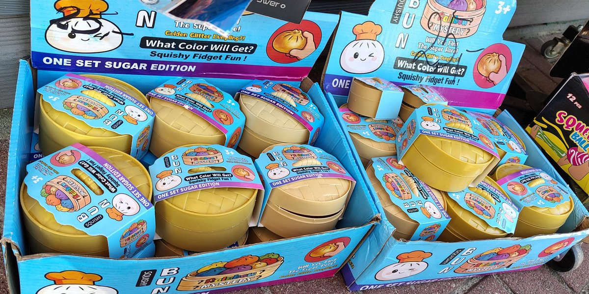 Wycofano ponad 15 tys. zabawek squishy: kulki wodne grożą śmiercią po połknięciu