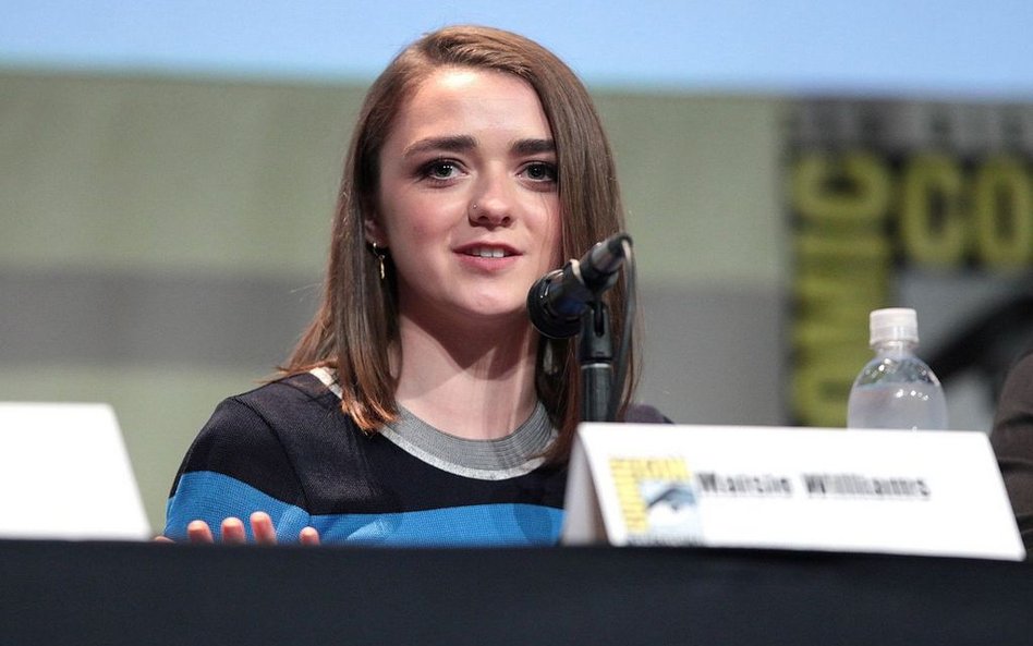 Zdjęcie gwiazdy "Gry o tron" Maisie Williams topless w sieci