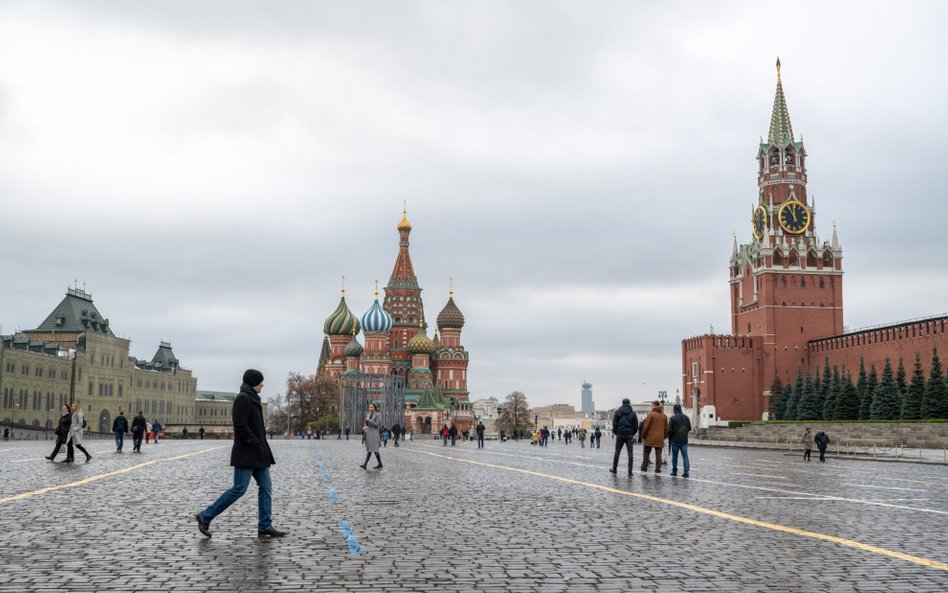 Putin potrzebuje więcej pieniędzy na wojnę. Podnosi podatki Rosjanom