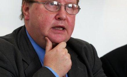 Aleksander Hall