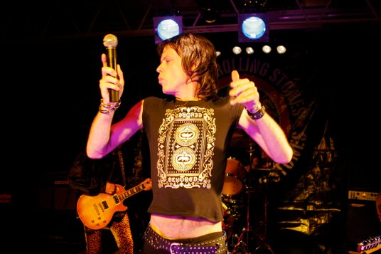 Not The Rolling Stones, duchowy syn Jaggera