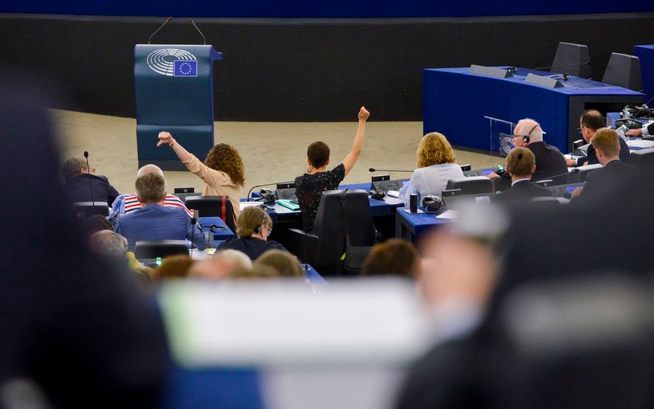 Dąbrowska: Kto może zostać nowym polskim komisarzem w UE?