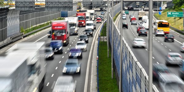 Benzyna drożeje, diesel tanieje. Rząd podał piątko