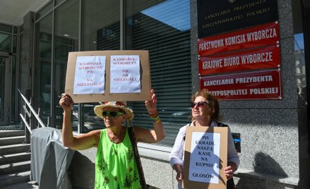 Protest przed PKW