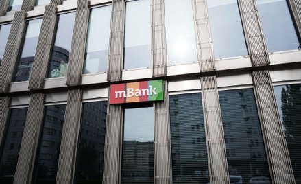 Niemcy łowią chętnego na mBank. Duży odzew