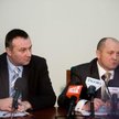 Wiceminister Artur Ławniczak (z lewej) i minister Marek Sawicki