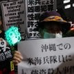 Po zabójstwie Japonki na Okinawie, o które podejrzany jest żołnierz piechoty morskiej USA, przed bud