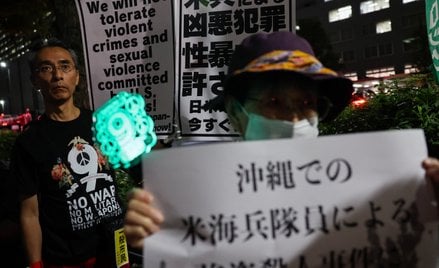 Po zabójstwie Japonki na Okinawie, o które podejrzany jest żołnierz piechoty morskiej USA, przed bud