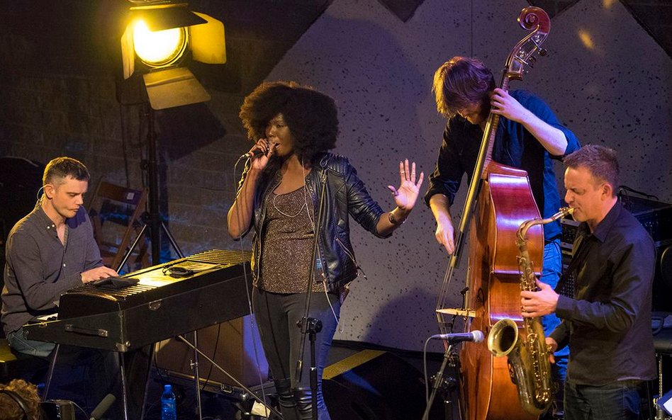 Slowly Rolling Camera