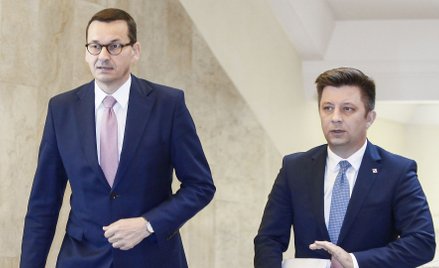 Sondaż: Morawiecki i Dworczyk do dymisji za aferę mailową