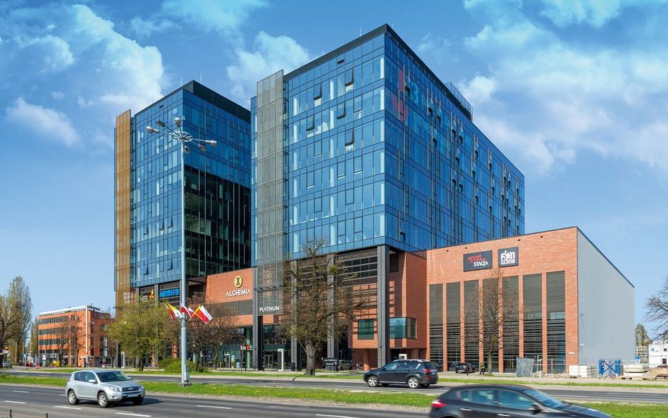 kompleks biznesowy Alchemia, położony przy Alei Grunwaldzkiej - głównej arterii łączącej Gdańsk z Gd