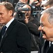 Premier Donald Tusk i prezydent Lech Kaczyński przybywają na szczyt w Brukseli