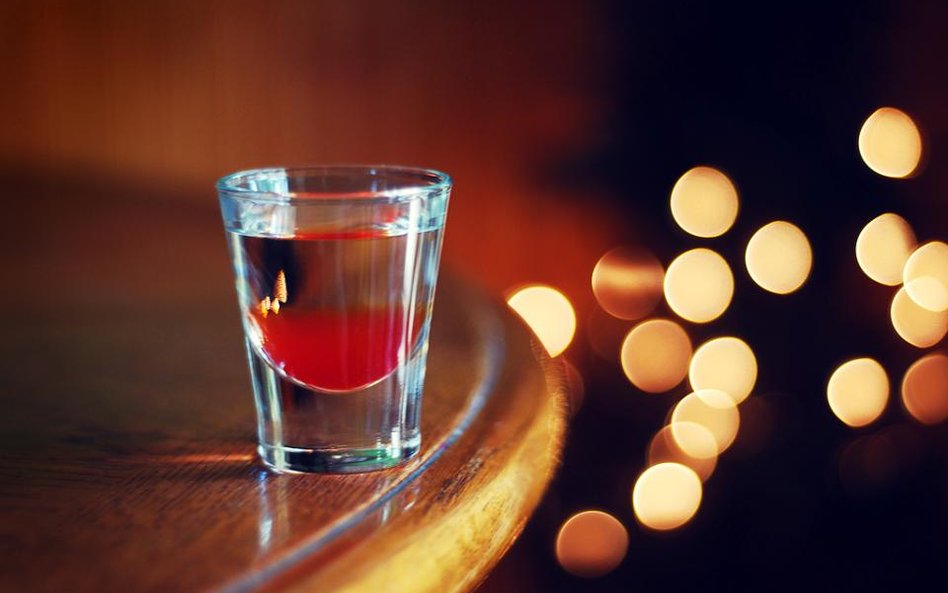5,5 proc. Polaków pije alkohol