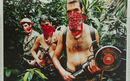 Zbigniew Libera, Z cyklu Pozytywy , Robotnicy, 2002 r.