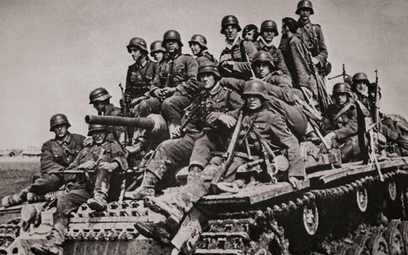 Jakim cudem liczna i dobrze uzbrojona armia sowiecka poszła w rozsypkę w konfrontacji z Wehrmachtem 