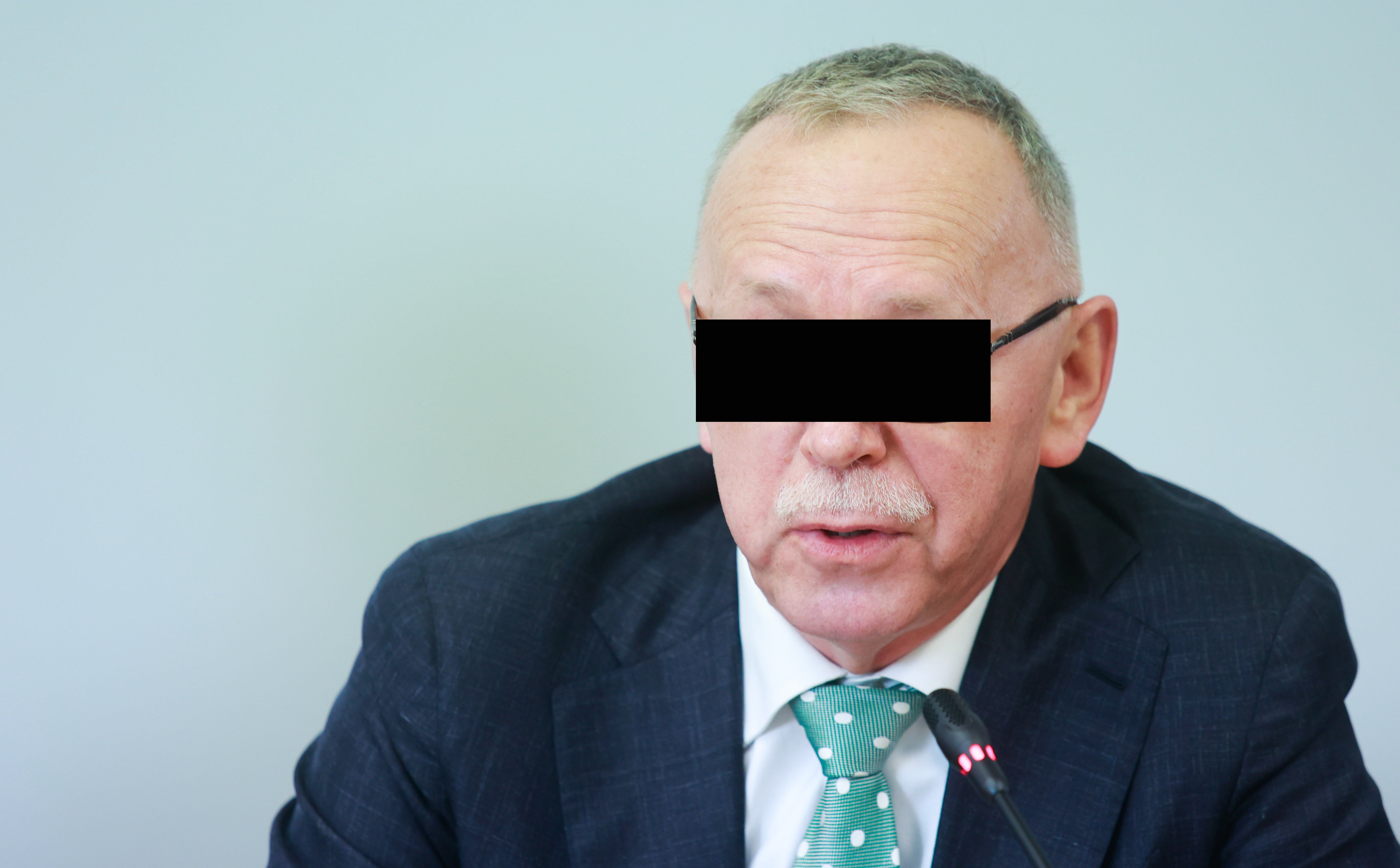 Znany prawnik Waldemar G. opuszcza areszt. Prokuratura zarzuca mu 11 przestępstw