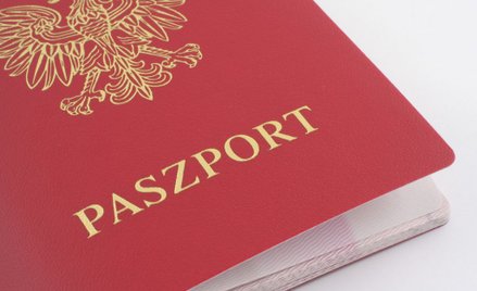 Który paszport jest najbardziej opłacalny? Polacy na 13. miejscu