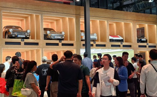 W taki sposób Porsche zaprezentowało w Szanghaju swoje klasyki