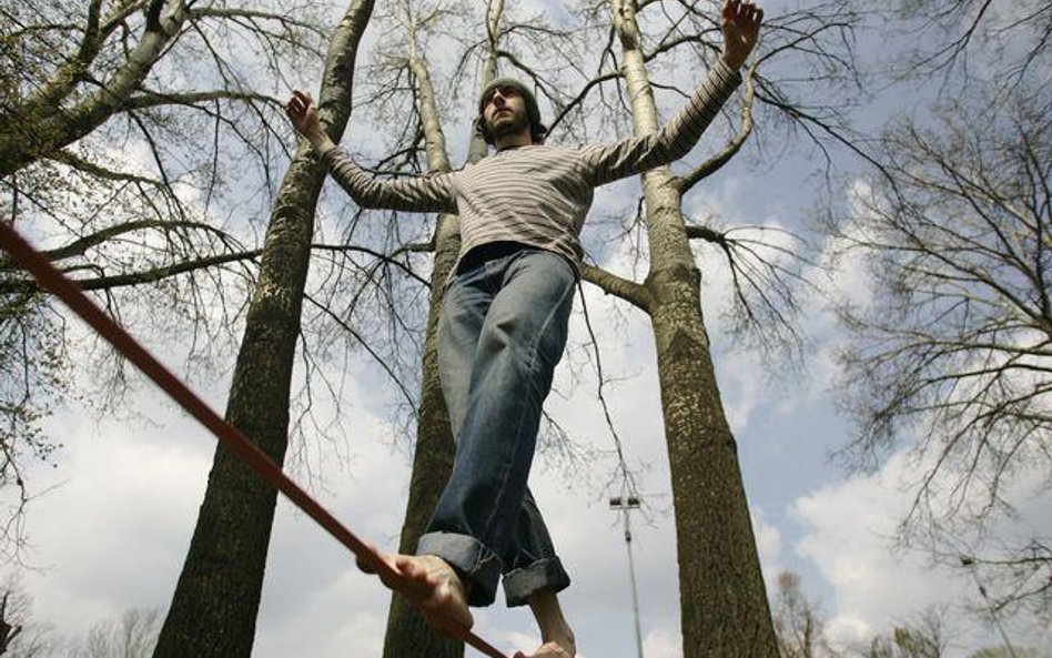 Slackline w warszawskim Parku Agrykola