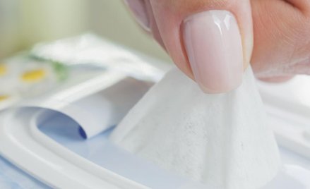 Selgros Cash&Carry wycofuje nawilżane chusteczki. Zanieczyszczenie gronkowcem złocistym